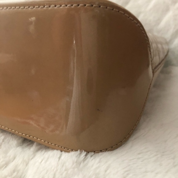 Louis Vuitton Brentwood Vernis Patent Leather, near excellent condition - Picture 7 of 14